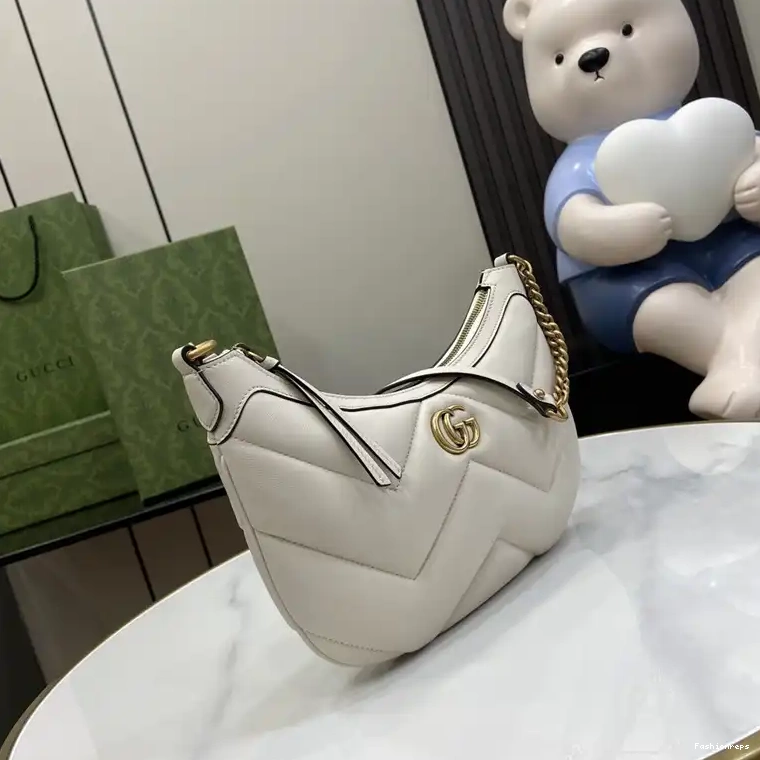 Fashionrepsfam ru 2407YZ0269 Gucci Bags 0506